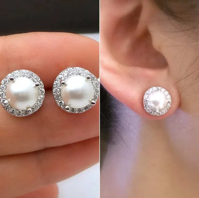 Lab Diamonds London Earrings Pearl Earrings Diamond Pearl Ear Studs Womens Pearl Earrings Pearl earrings with Diamonds Womens Diamond Earrings Pearl Ear Studs