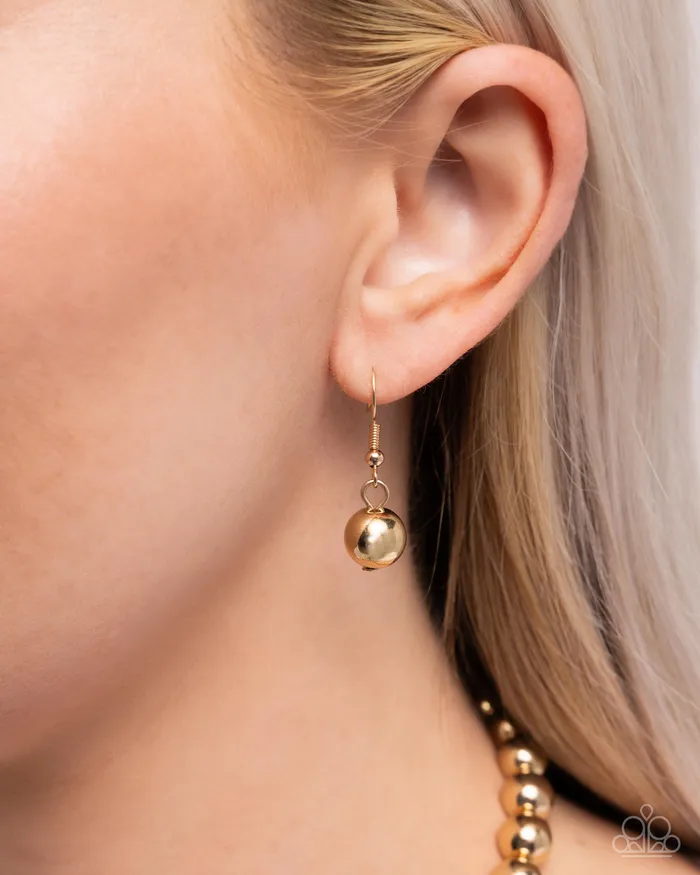A Finishing Touch Necklaces Paparazzi Raindrop Rebel Gold Necklace