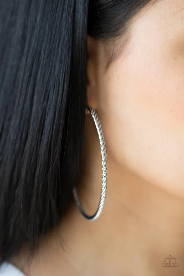 Earrings A Finishing Touch Jewelry Paparazzi Resist The Twist Silver Earrings