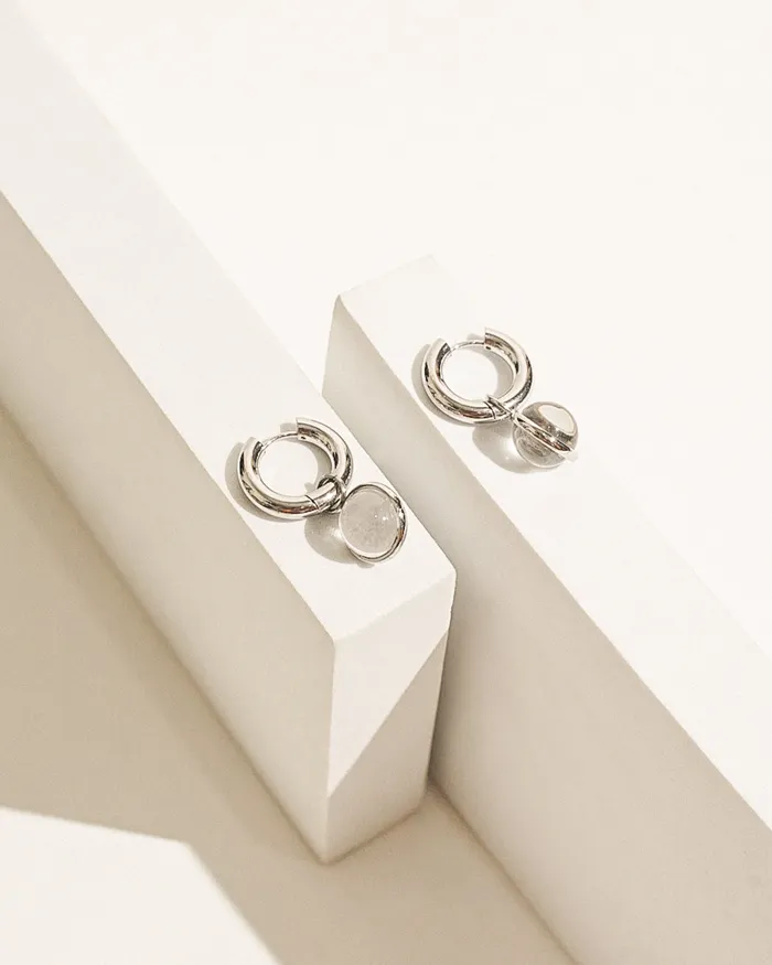 Jeon Earrings Sunspell Earrings Jeon Earrings Sunspell Earrings