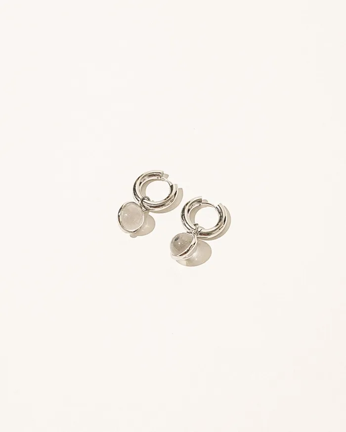 Jeon Earrings Sunspell Earrings Jeon Earrings Sunspell Earrings