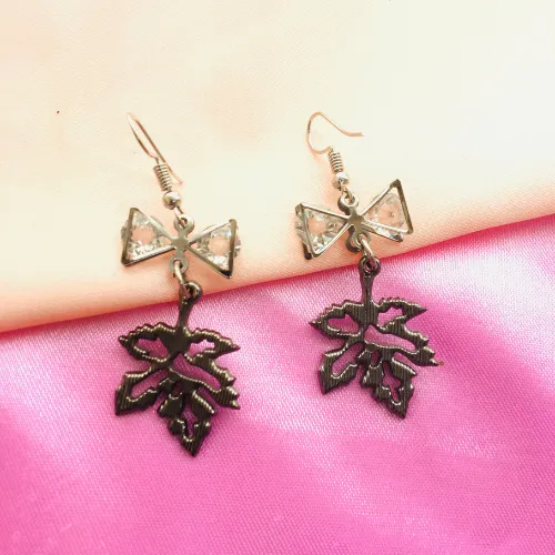 justrealdealcom Necklaces Maple Leaf Fashion Jewelery DESIGN 685