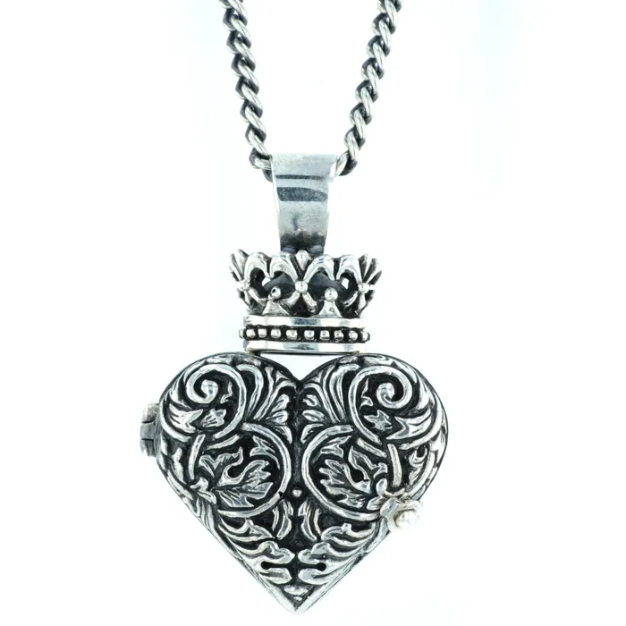King Baby Necklaces Engraved Baroque Heart Locket King Baby Necklaces Engraved Baroque Heart Locket