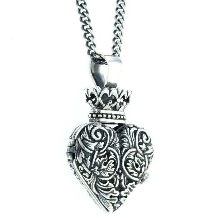 King Baby Necklaces Engraved Baroque Heart Locket King Baby Necklaces Engraved Baroque Heart Locket