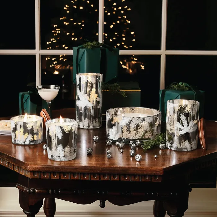 Rings Thymes Thymes Frasier Fir Statement Silver 13oz Poured Candle