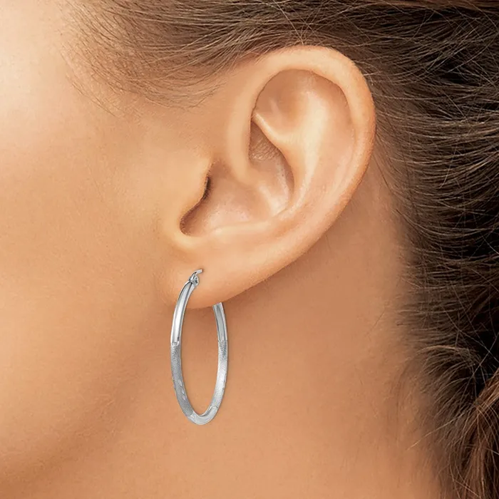 10k White Gold 2 mm Round Hoop Earrings 148 grams Qgold Earrings 10k White Gold 2 mm Round Hoop Earrings 148 grams Qgold Earrings