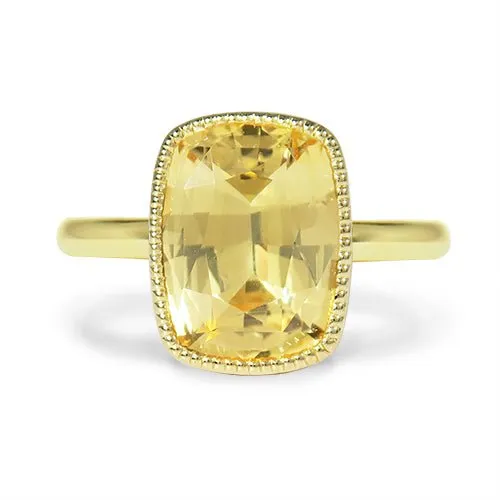 5 CARAT YELLOW SAPPHIRE RING IN 18 KARAT GOLD Penwarden Fine Jewellery Rings 5 CARAT YELLOW SAPPHIRE RING IN 18 KARAT GOLD Penwarden Fine Jewellery Rings