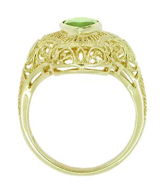 Antique Jewelry Mall Rings Art Deco Peridot Filigree Cocktail Ring in 14 Karat Yellow Gold
