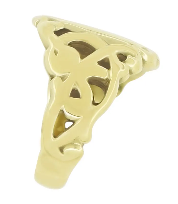 Antique Jewelry Mall Rings Art Nouveau Filigree Oval Signet Ring in 14 Karat Yellow Gold Antique Jewelry Mall Rings Art Nouveau Filigree Oval Signet Ring in 14 Karat Yellow Gold