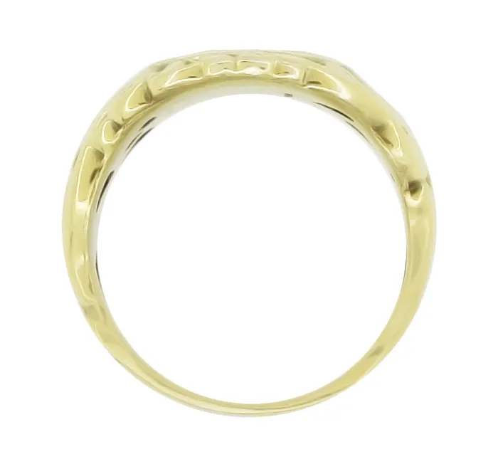 Antique Jewelry Mall Rings Art Nouveau Filigree Oval Signet Ring in 14 Karat Yellow Gold Antique Jewelry Mall Rings Art Nouveau Filigree Oval Signet Ring in 14 Karat Yellow Gold