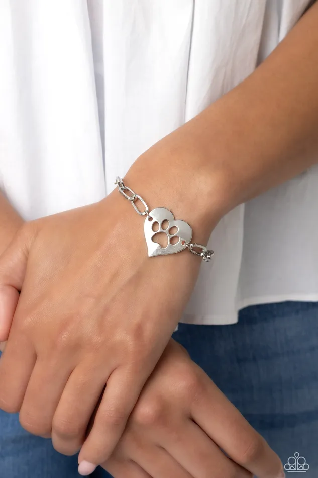 Bracelets PAWsitively Perfect Silver Paw Print Heart Slide Bracelet Paparazzi Paparazzi Accessories
