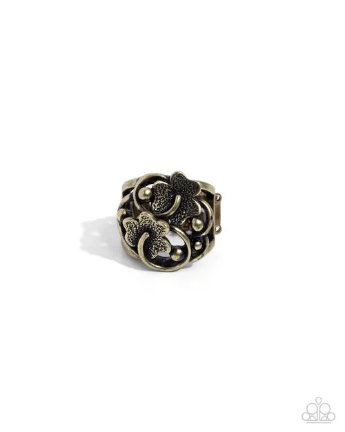 Distinctive Detailing Brass Flower Ring Paparazzi Paparazzi Accessories Rings