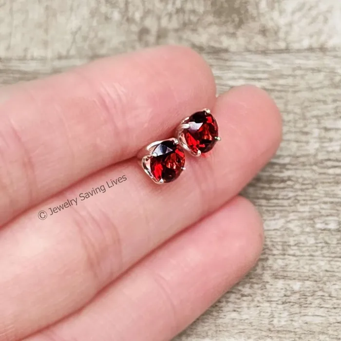 Earrings JSL Garnet Studs Earrings