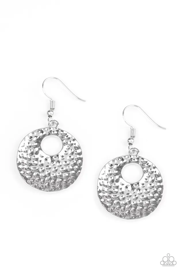 Earrings Paparazzi Accessories A Taste For Texture Silver Frame Circle Earrings Earrings Paparazzi Accessories A Taste For Texture Silver Frame Circle Earrings