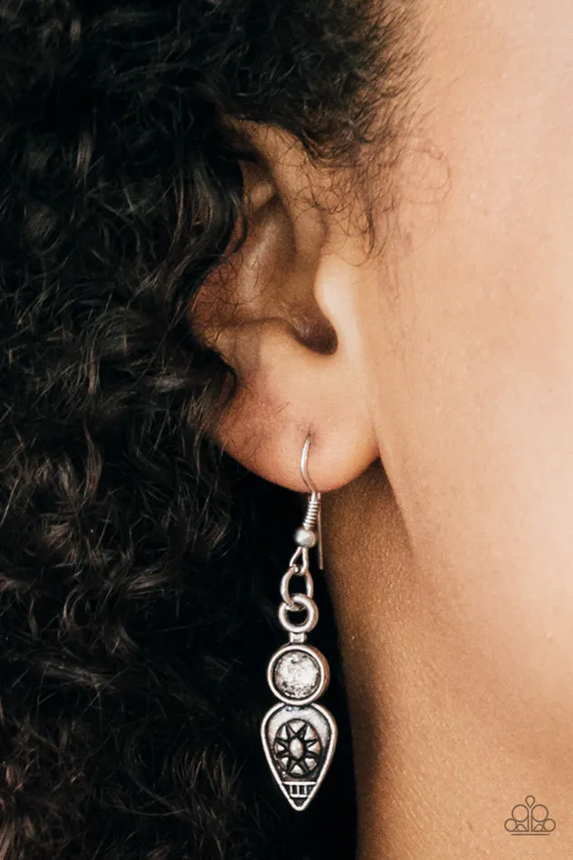 Earrings Paparazzi Accessories Paparazzi The Desert is Calling Tribal Silver Plate Crescent 2018 Convention Necklace and Earring Set Earrings Paparazzi Accessories Paparazzi The Desert is Calling Tribal Silver Plate Crescent 2018 Convention Necklace and Earring Set