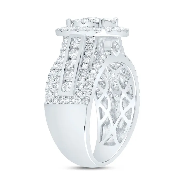 GND Rings 1 34CtwDia Cn Oval Single Halo Bridal Ring 711 grams GND Rings 1 34CtwDia Cn Oval Single Halo Bridal Ring 711 grams