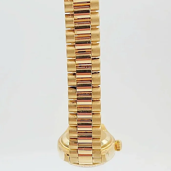 Ladies Rolex 26mm Presidential 18K Yellow Gold Watch with Silver Diamond Dial and Fluted Bezel PreOwned Rolex PreStyled Sets