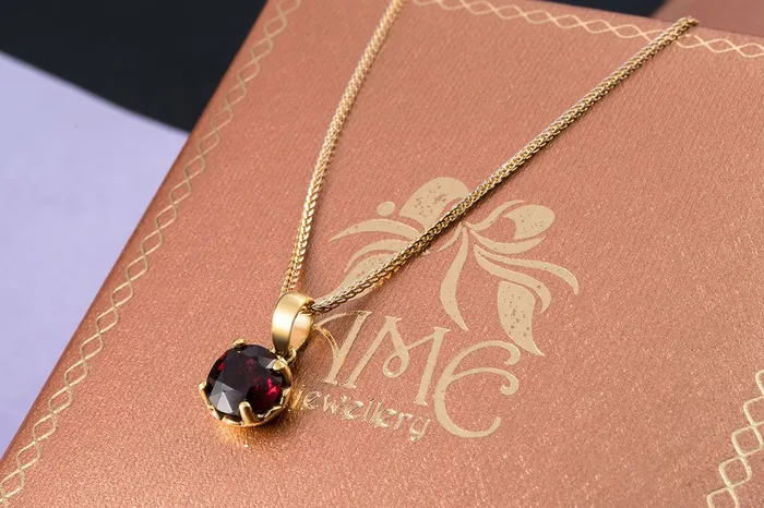 Natural Garnet 4prong Pendant Necklace in 14karat Yellow Gold AME Jewellery Necklaces