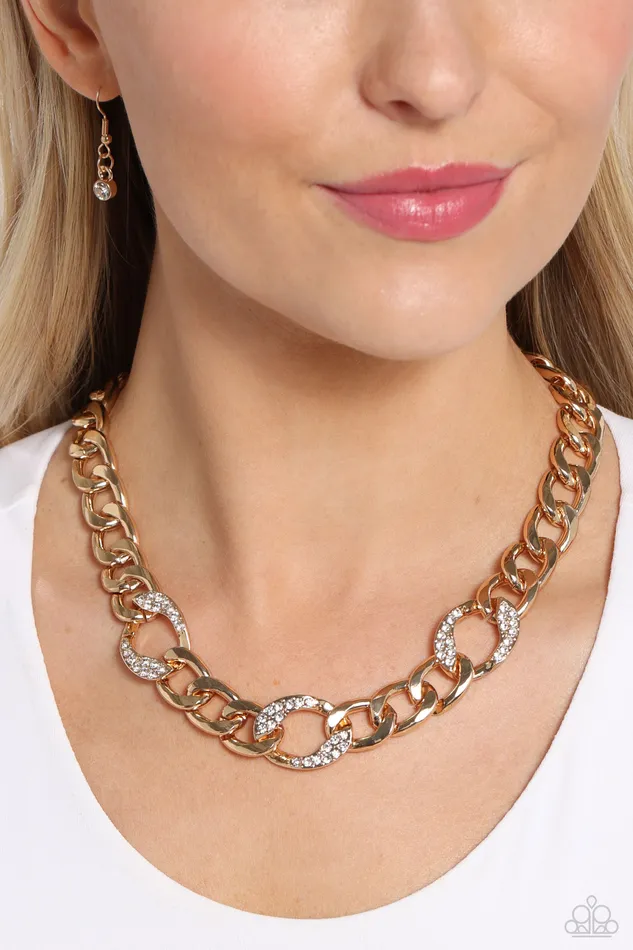 Necklaces Gleaming Harmony Gold Chain Rhinestone Link Short Necklace Paparazzi Paparazzi Accessories