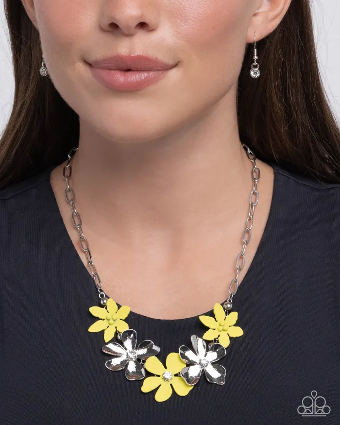 Necklaces Paparazzi Accessories Mythically Metallic Yellow and Silver Flower Short Necklace Paparazzi