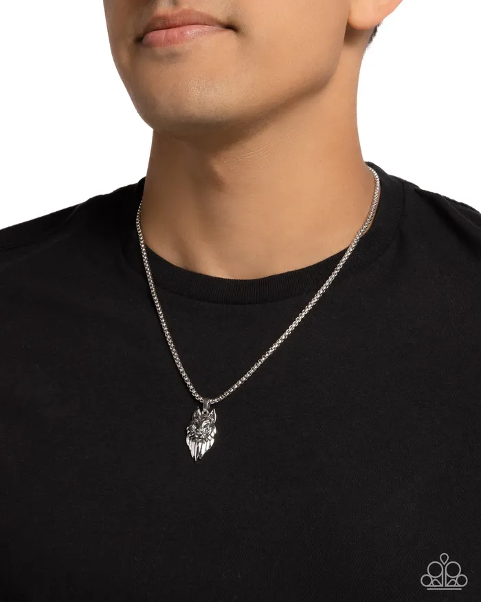 Necklaces Paparazzi Accessories Wolf Warrior Silver Wolf Head Urban Necklace Paparazzi
