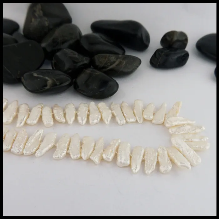 Necklaces Tom Carter Biwa Pearl Necklace