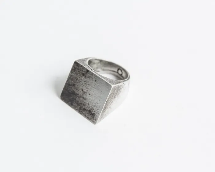 OSSOSS PRINCIPE RING Rings