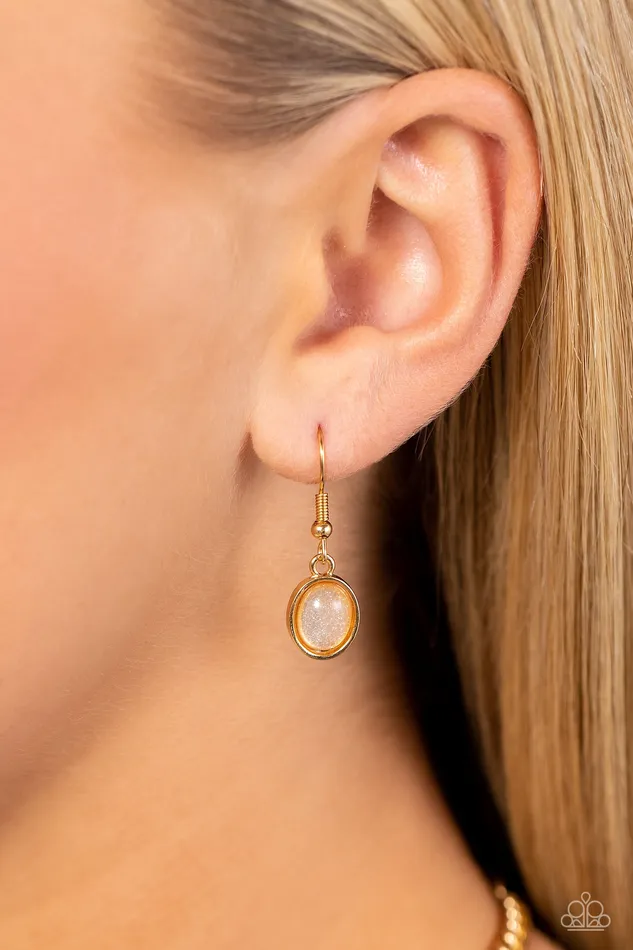 Paparazzi Accessories Abstract Adornment Gold Pearl Bead Short Necklace Paparazzi Necklaces