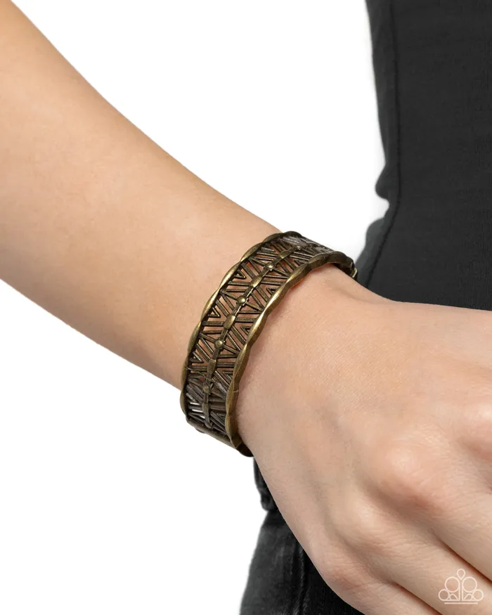 Paparazzi Accessories Bracelets ESCAPADE Artist Brass Geometric Stretchy Bracelet Paparazzi