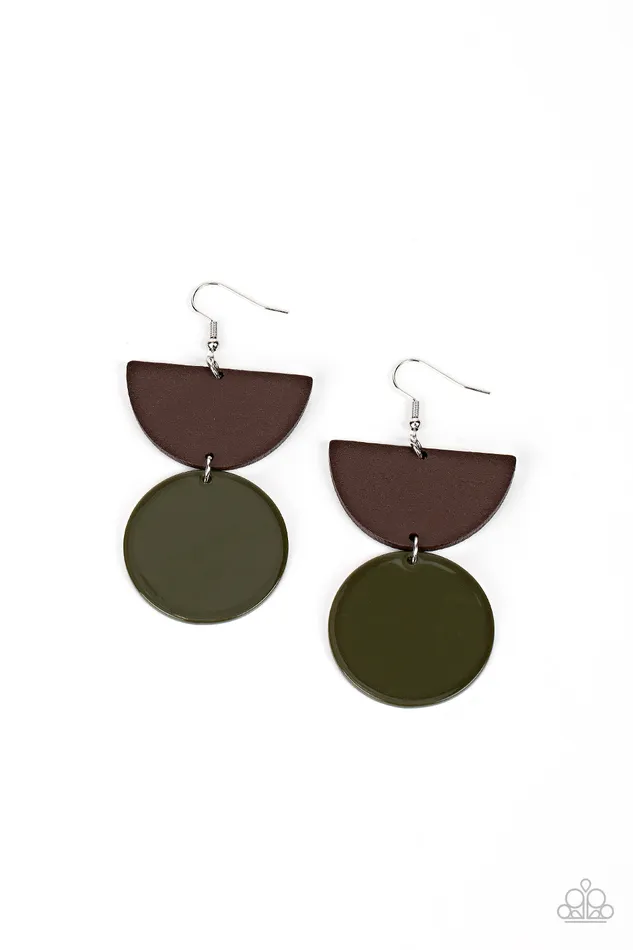 Paparazzi Accessories Earrings Beach Bistro Green and Brown Wood Earrings Paparazzi Paparazzi Accessories Earrings Beach Bistro Green and Brown Wood Earrings Paparazzi