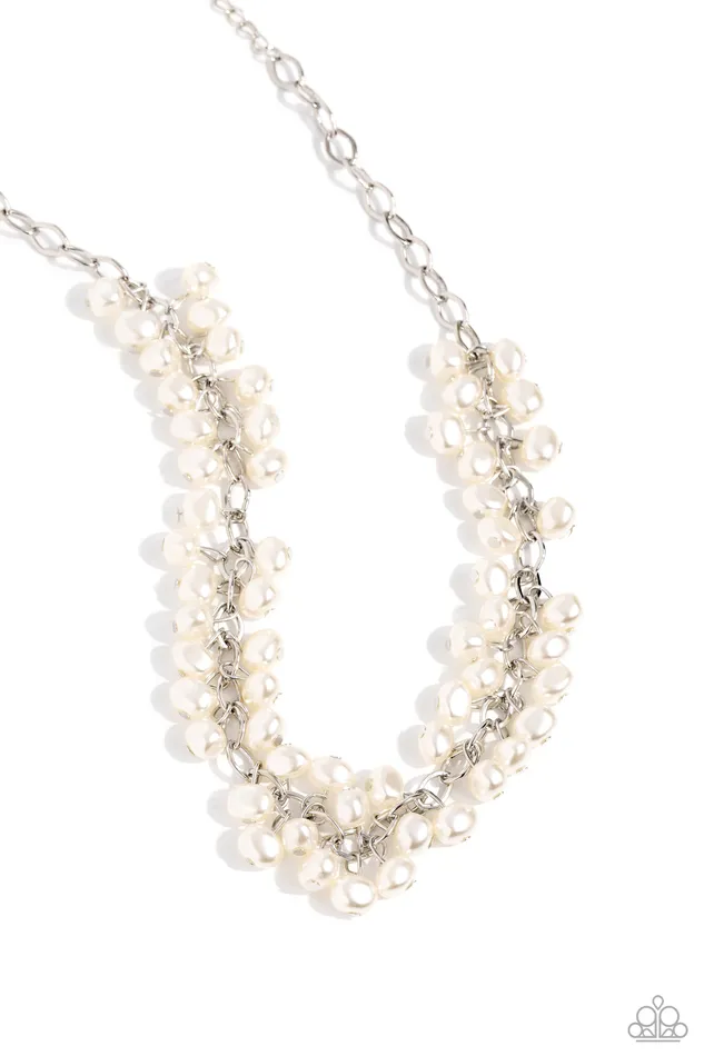 Paparazzi Accessories Necklaces Pearl Parlor White Pearl Silver Necklace Paparazzi Paparazzi Accessories Necklaces Pearl Parlor White Pearl Silver Necklace Paparazzi