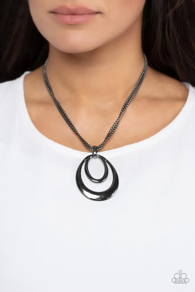 Paparazzi Accessories Necklaces Suburban Storm Black Gunmetal Oval Necklace Paparazzi