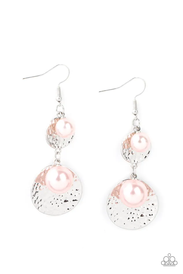 Pearl Dive Pink Pearl Silver Earrings Paparazzi Paparazzi Accessories Earrings