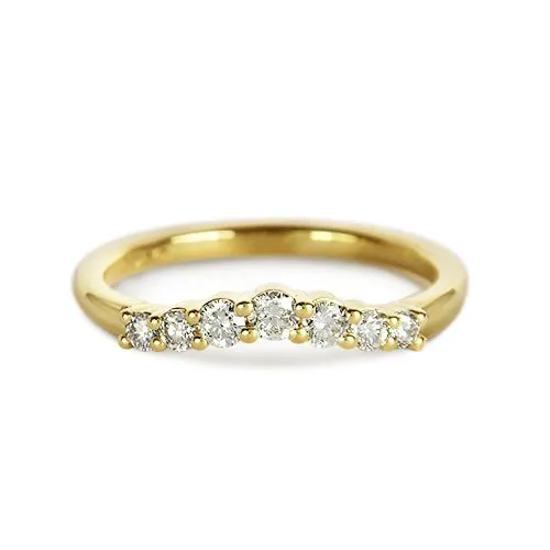 Penwarden Fine Jewellery Rings SEVEN DIAMOND FITTED BAND IN 14 KARAT YELLOW GOLD
