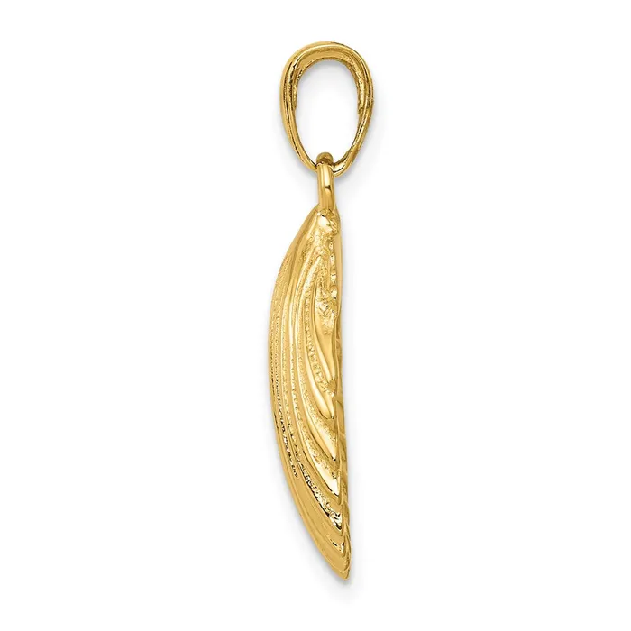 PreStyled Sets Qgold 14k Yellow Gold 15 mm Scallop Shell Pendant 245 grams PreStyled Sets Qgold 14k Yellow Gold 15 mm Scallop Shell Pendant 245 grams