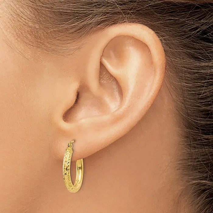 Qgold Earrings 10k Yellow Gold 1919 mm Round Hoop Earrings 116 grams Qgold Earrings 10k Yellow Gold 1919 mm Round Hoop Earrings 116 grams