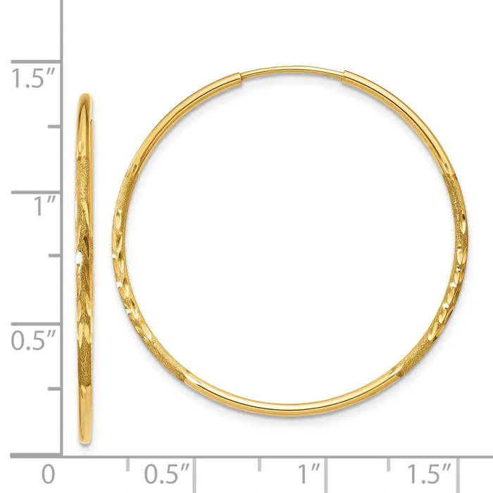 Qgold Earrings 14k Yellow Gold 30 mm Diamondcut Endless Hoop Earring 076 grams
