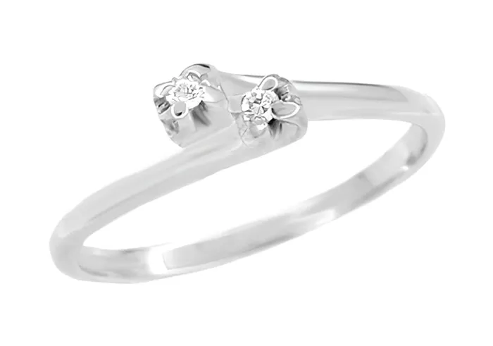 Rings Antique Jewelry Mall 1950s Retro Diamond Bypass Ring in White Gold