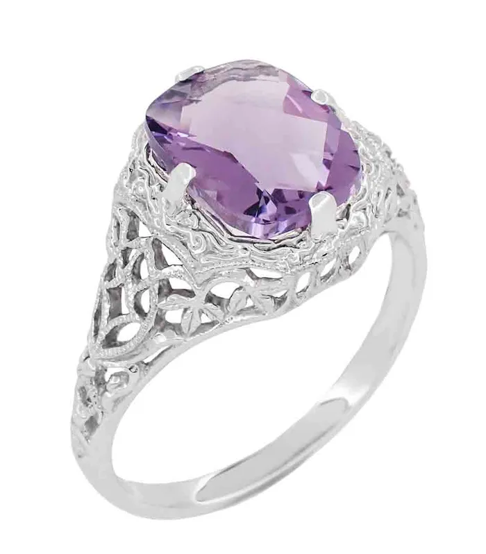 Rings Antique Jewelry Mall Art Deco Flowers and Leaves Cushion Cut Lilac Amethyst Filigree Ring in 14 Karat White Gold Rings Antique Jewelry Mall Art Deco Flowers and Leaves Cushion Cut Lilac Amethyst Filigree Ring in 14 Karat White Gold