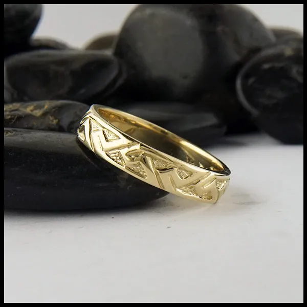 Rings Walker Metalsmiths Narrow Pictish Key Pattern Ring in Gold