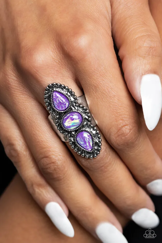 Strut Your STUDS Purple Iridescent Bead Silver Ring Paparazzi Paparazzi Accessories Rings