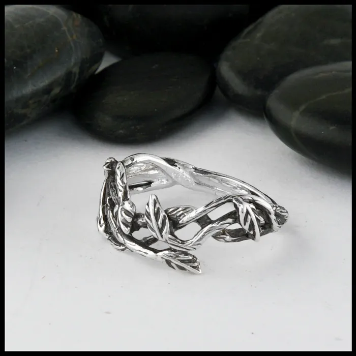 Tom Carter Rings Sterling Silver Leaf and Vine Ring