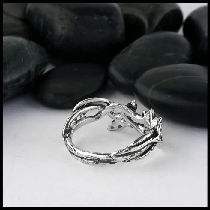Tom Carter Rings Sterling Silver Leaf and Vine Ring