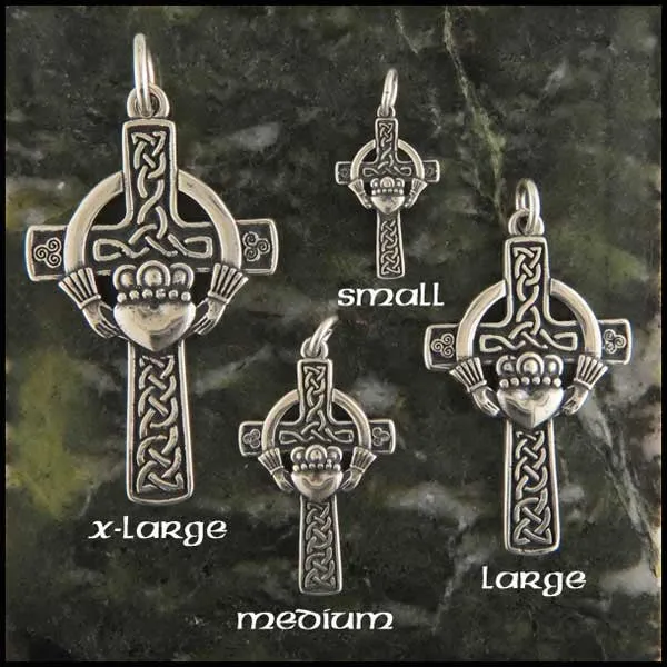 Walker Metalsmiths Necklaces Claddagh Cross Pendant in Gold