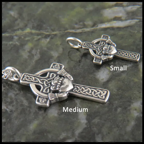 Walker Metalsmiths Necklaces Claddagh Cross Pendant in Gold