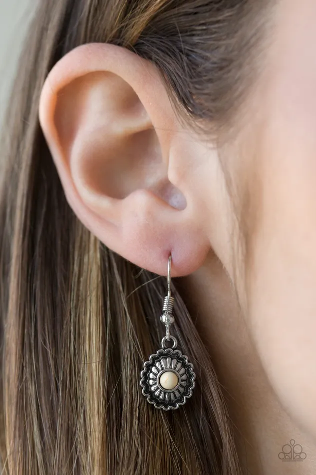 Wild in Wildflowers Paparazzi White Bead Silver Floral Frame Earrings Paparazzi Accessories Earrings Wild in Wildflowers Paparazzi White Bead Silver Floral Frame Earrings Paparazzi Accessories Earrings